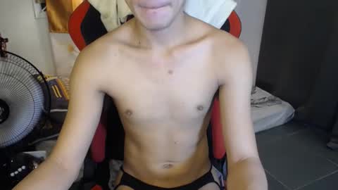 Snapshot of jhon_cummer chatting on June 2026 04:09:02 PM jhon_cummer online show from June 2026 04:09:02 PM