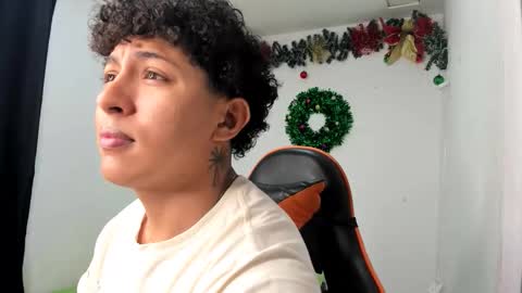 Snapshot of jhoner_browms chatting on November 2025 11:35:01 AM jhoner_browms online show from November 2025 11:35:01 AM