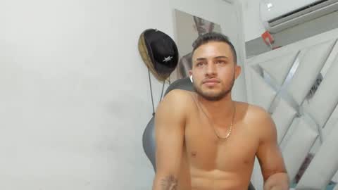 Snapshot of jhonny_flames7 chatting on January 2025 09:57:02 AM jhonny online show from January 2025 09:57:02 AM