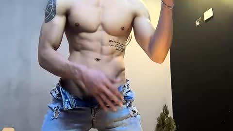 jhonny_thes28 online show from September 2025 11:47:01 AM