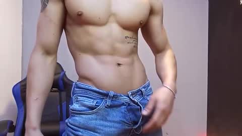 jhonny_thes28 online show from February 2026 08:56:01 PM