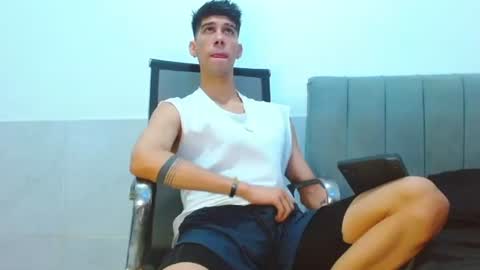 jhony_sex3 online show from July 2026 07:00:01 AM