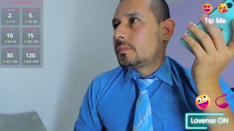 Snapshot of jhonyalzate chatting on December 2024 02:52:01 AM Jhony Alzate online show from December 2024 02:52:01 AM