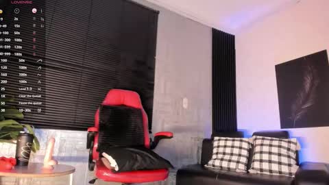 jhonymiller online show from March 2026 09:30:01 PM