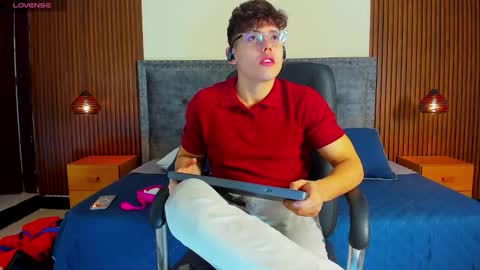 jhoumod_21 online show from November 2025 03:12:01 AM