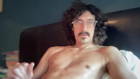 Snapshot of jiggz1986 chatting on April 2026 06:19:01 AM Jigz1986 online show from April 2026 06:19:01 AM