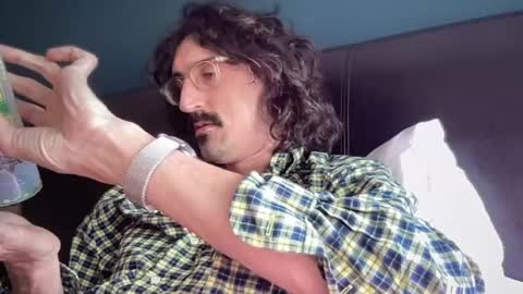 Snapshot of jiggz1986 chatting on April 2026 11:15:01 AM Jigz1986 online show from April 2026 11:15:01 AM