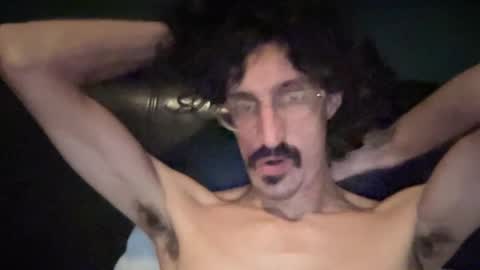 Snapshot of jiggz1986 chatting on April 2026 12:38:01 AM Jigz1986 online show from April 2026 12:38:01 AM