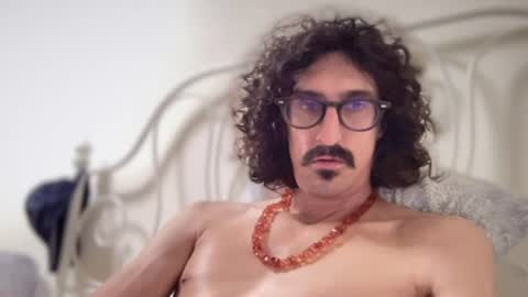 Jigz1986 online show from June 2026 11:47:02 AM