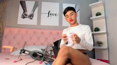 Snapshot of jim_twink chatting on September 2025 02:24:01 AM Jim online show from September 2025 02:24:01 AM