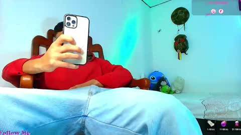 Jimm  Independent Model  online show from December 2025 04:05:01 PM