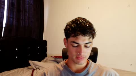 Snapshot of jimmy_classic chatting on May 2026 10:33:02 PM jimmy_classic online show from May 2026 10:33:02 PM