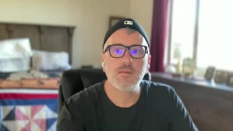 Snapshot of jimmyaaron chatting on December 2024 04:09:01 PM Dad of Three online show from December 2024 04:09:01 PM