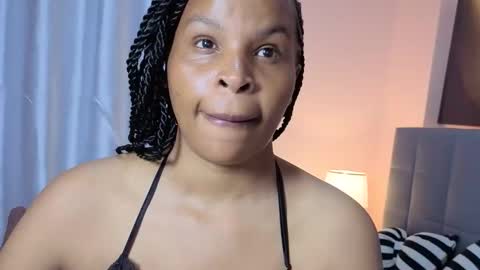 jinglefancypuff online show from November 2025 08:45:01 AM