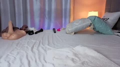 jinglefancypuff online show from February 2026 01:01:02 AM