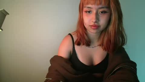 Snapshot of jinxxx_08 chatting on November 2025 05:20:01 AM Minaa online show from November 2025 05:20:01 AM