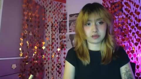 Snapshot of jinxxx_08 chatting on February 2026 02:49:02 AM Minaa online show from February 2026 02:49:02 AM