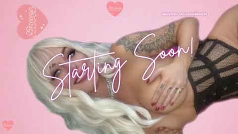 Snapshot of jinxy_loves chatting on October 2025 09:27:01 PM jinxy loves online show from October 2025 09:27:01 PM