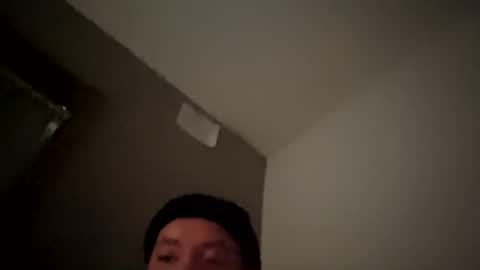 jizzle192 online show from December 2025 07:39:01 AM