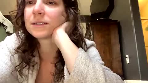 jlynn1997 online show from February 2026 11:34:02 PM