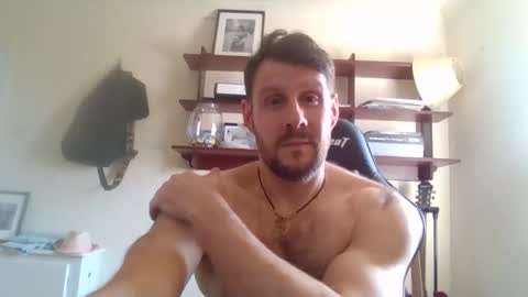 jmakk99 online show from April 2026 11:43:01 AM