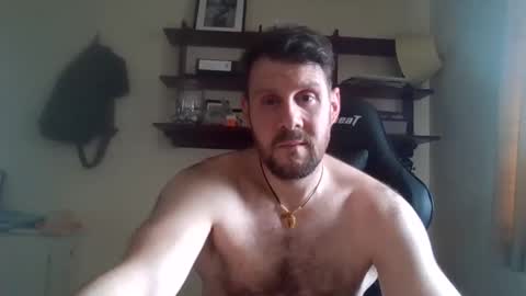 jmakk99 online show from April 2026 09:37:01 AM