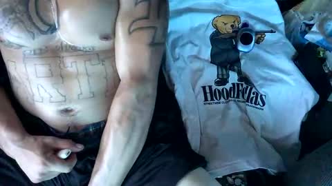 jmartel92 online show from March 2026 12:26:01 AM