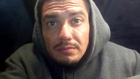 jmartel92 online show from April 2026 12:01:01 PM