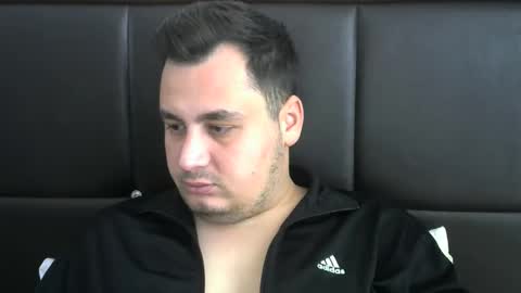 jnsnw online show from November 2025 11:16:02 AM