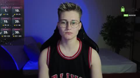 J online show from September 2025 06:08:02 PM