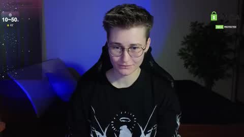 J online show from October 2025 09:38:02 PM