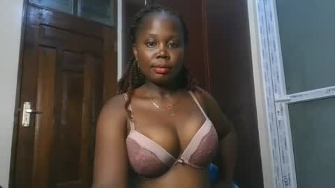 Snapshot of joankein_255 chatting on October 2025 05:55:01 PM varl online show from October 2025 05:55:01 PM