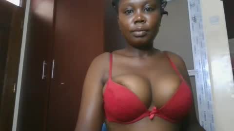 Snapshot of joankein_255 chatting on December 2025 06:08:02 AM varl online show from December 2025 06:08:02 AM