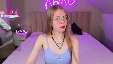 joann_shermann online show from May 2026 01:32:02 AM
