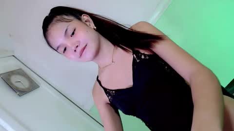 joanna_johnson online show from April 2026 12:43:02 AM