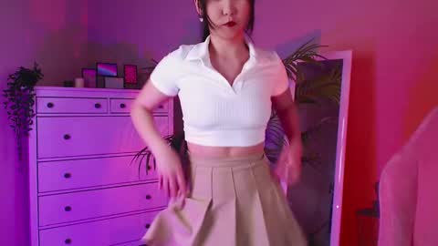 Snapshot of jocelyn_lane chatting on February 2025 12:28:01 PM Amina online show from February 2025 12:28:01 PM