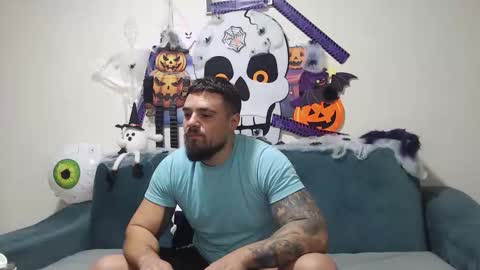 Snapshot of jodogs chatting on October 2025 03:52:01 PM Tiberius online show from October 2025 03:52:01 PM