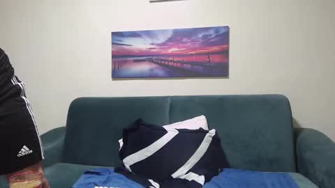 Snapshot of jodogs chatting on November 2025 05:17:02 AM Tiberius online show from November 2025 05:17:02 AM