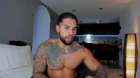 joe_esthetic online show from September 2025 10:14:02 PM