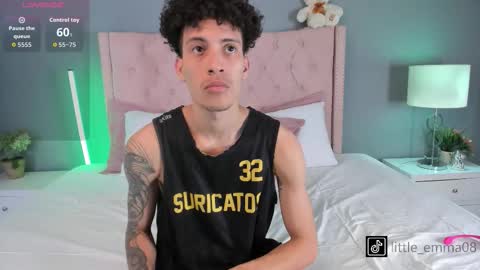 Snapshot of joeandemma chatting on November 2025 09:59:01 PM Emma Joe online show from November 2025 09:59:01 PM