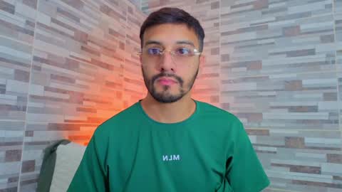 Joel Callvil online show from May 2026 10:33:02 PM