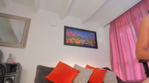 joelandalexa online show from November 2025 06:28:02 PM