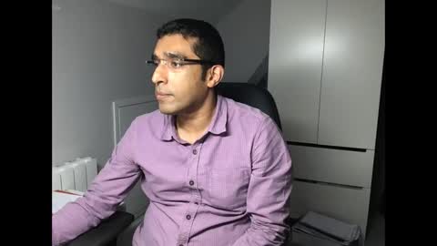 Snapshot of joeshades21 chatting on January 2025 04:30:02 PM joeshades21 online show from January 2025 04:30:02 PM