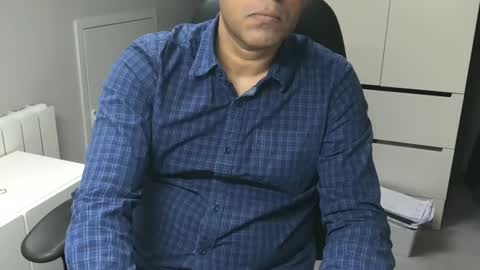 Snapshot of joeshades21 chatting on January 2025 11:20:02 AM joeshades21 online show from January 2025 11:20:02 AM