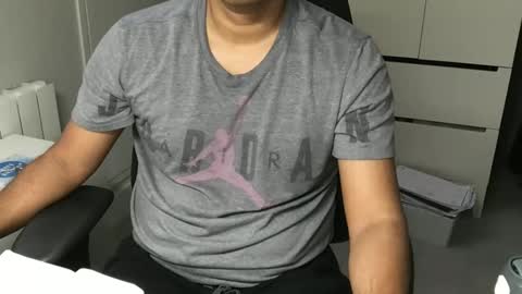 Snapshot of joeshades21 chatting on January 2025 09:02:02 AM joeshades21 online show from January 2025 09:02:02 AM