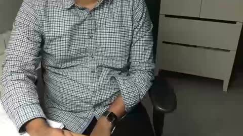 Snapshot of joeshades21 chatting on January 2025 09:28:02 AM joeshades21 online show from January 2025 09:28:02 AM