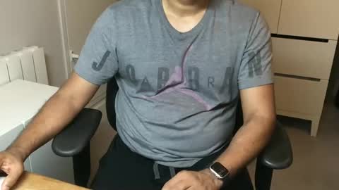 Snapshot of joeshades21 chatting on January 2025 08:41:01 PM joeshades21 online show from January 2025 08:41:01 PM