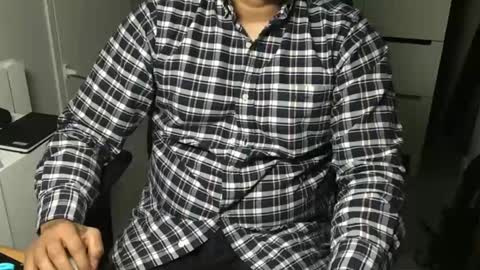 Snapshot of joeshades21 chatting on January 2025 10:04:01 PM joeshades21 online show from January 2025 10:04:01 PM