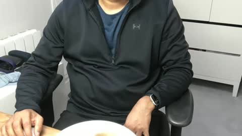 Snapshot of joeshades21 chatting on January 2025 10:22:01 AM joeshades21 online show from January 2025 10:22:01 AM