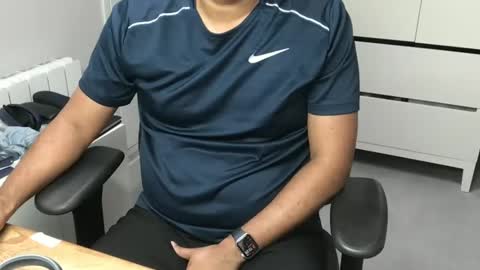 Snapshot of joeshades21 chatting on January 2025 01:24:02 PM joeshades21 online show from January 2025 01:24:02 PM